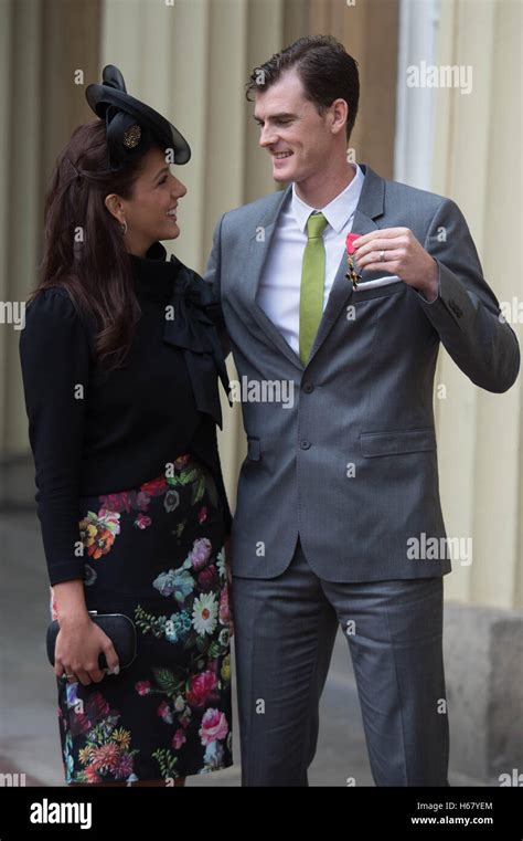 Jamie Murray With His Wife Alejandra Gutierrez At Buckingham Palace In London After He Received