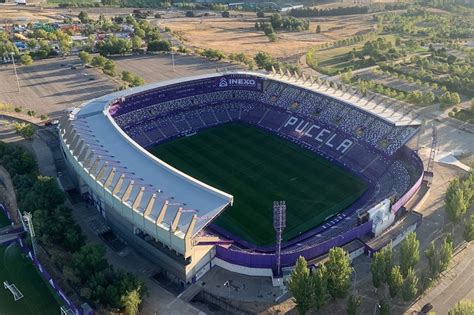 La Nueva Ciudad Deportiva Blanquivioleta Se Plantea Con El Estadio