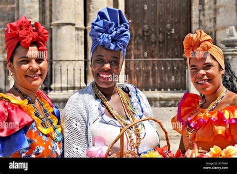 Cuban Women Hi Res Stock Photography And Images Alamy