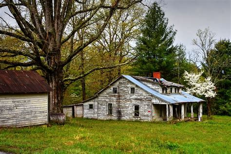 Farm Farmhouse Abandoned Free Photo On Pixabay