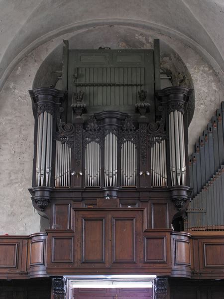 orgue de tribune église abbatiale Notre Dame Revin Ardennes