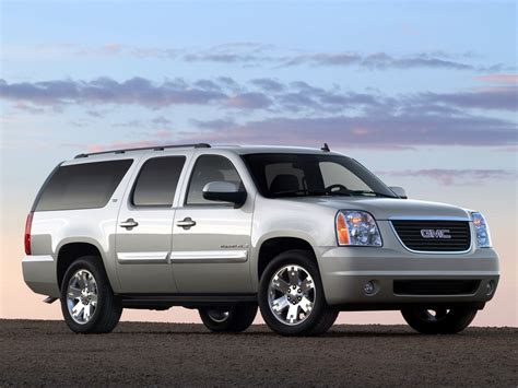 GMC Yukon XL Specs & Photos - 2008, 2009, 2010, 2011, 2012, 2013 ...