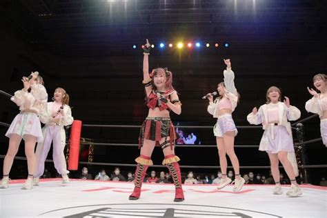 【東京女子】ske48荒井優希が歌にプロレスに躍動し、プリンセスタッグ王座初防衛戦で自力勝利！v2戦は英国eveからの刺客を迎撃か