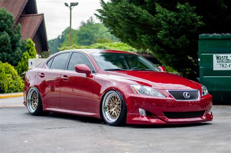 Slammed Is250 Red