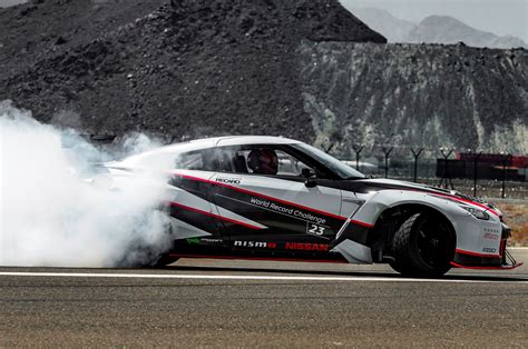 1,380 HP Nissan GT-R Nismo Sets World Record for Fastest Drift ...