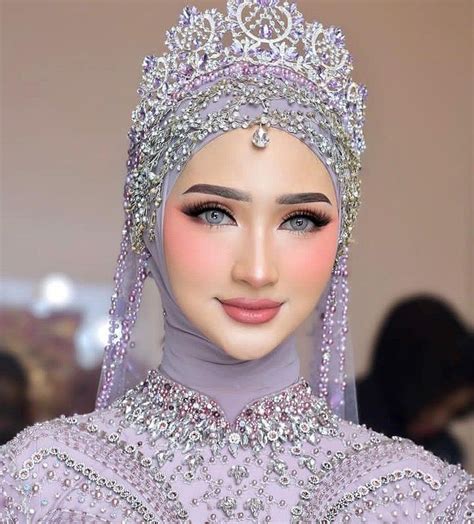 Pin Di Look Nikahan Di Rias Wajah Pengantin Kerudung Pengantin