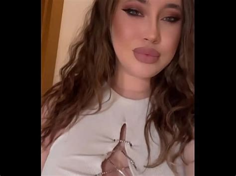 Profesora Tetona Revelando Sus Tetas En P Blico Xvideos