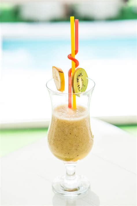 Premium Photo | Fresh juice