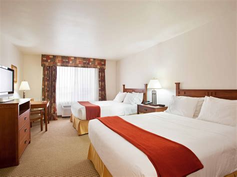 Hotel in Mattoon IL | Holiday Inn Express & Suites Mattoon