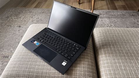 ASUS ExpertBook B9 [B9450CBA] review | TechRadar