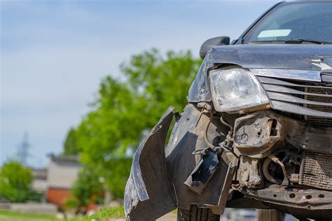 Sell Damaged Cars For Cash Get Top Dollar For Your Damaged Car