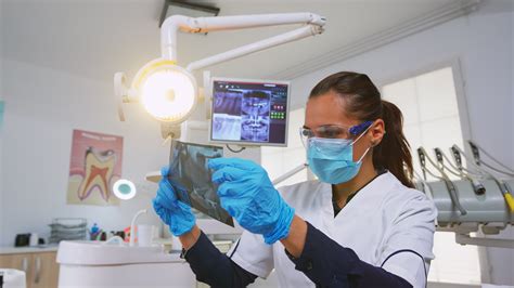 What Makes a Successful Dental Clinic?