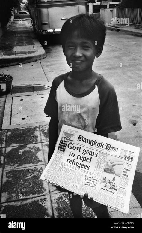 Young Boy Selling Newspapers Black And White Stock Photos And Images Alamy