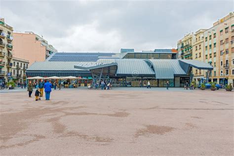 Mercat De La Barceloneta in Barcelona, Spain Editorial Stock Photo - Image of clouds ...