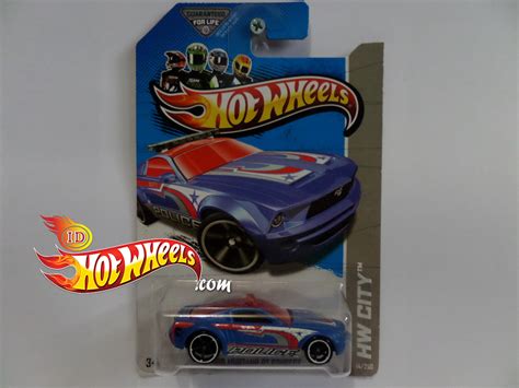 Hot Wheels 2013 HW CITY FORD MUSTANG GT CONCEPT Treasure Hunt INDOHOTWHEELS