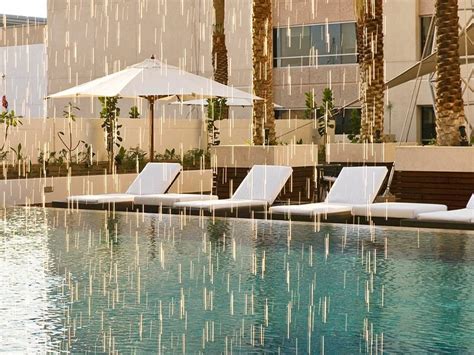 Novotel Dubai City Centre Deira | Luxury Hotel in Dubai