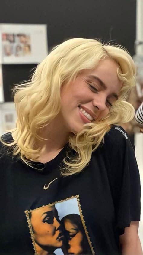 Pin By Vic On Billie Billie Billie Eilish Blonde Hair