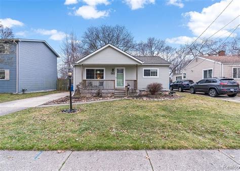 25665 Firwood Ave Warren MI 48089 Zillow