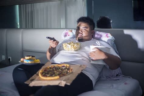 Fat Man Watching Tv Stock Photos Free Royalty Free Stock Photos