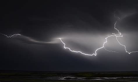 Temporali E Venti Di Burrasca In Calabria Allerta Arancione E Gialla