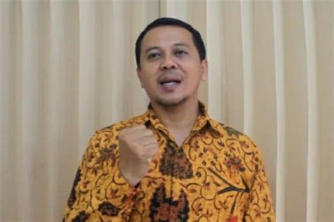 Eks Komisioner Kpu Batal Daftar Calon Independen Pilkada Magelang