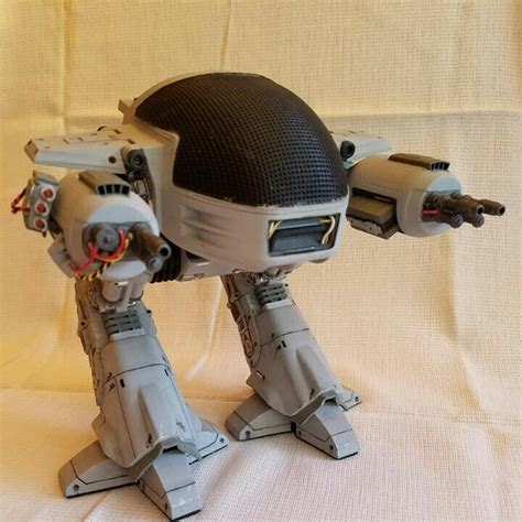 Stl File Ed 209 Figure Static Robocop 1987 🤏・3d Printer Model To