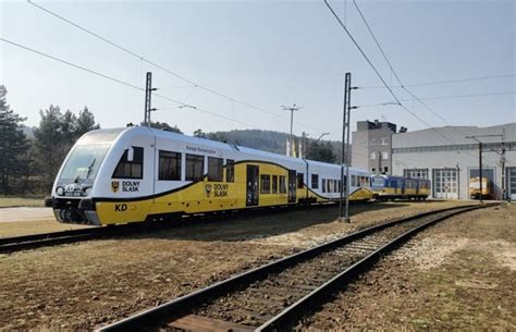 SA132 w Trójmieście. SKM wymieniła się taborem z Kolejami Dolnośląskimi ...