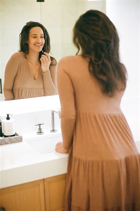 Pregnancy Must Haves The Essential Maternity Postpartum Products Babe By Hatch