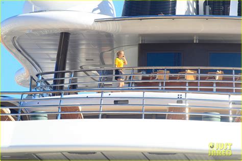 See Leonardo DiCaprio's Insane Luxury Yacht He Rented for World Cup!: Photo 3134156 | Leonardo ...