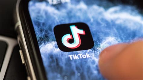 U K Bans TikTok On Government Devices The New York Times