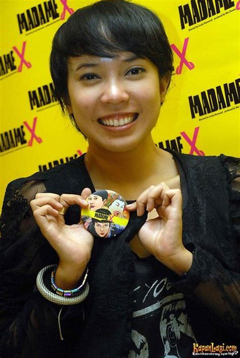 8 Hot Sexy Fitri Tropica Bikini Pics