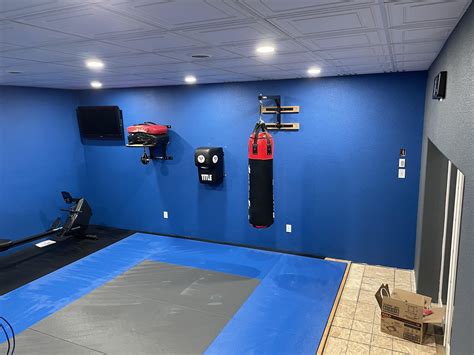 Basement Boxing Gym : r/homegym