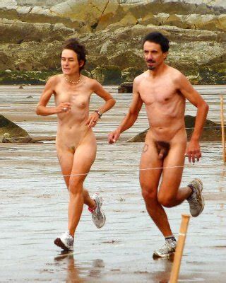 Couple Outdoors Porn Pictures Xxx Photos Sex Images Pictoa