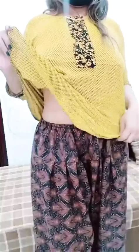 Desi Indian Shaved Pussy Fingering Fingering Porn XHamster