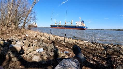 Waiting For It Mississippi River Catfish Fishing Pobse