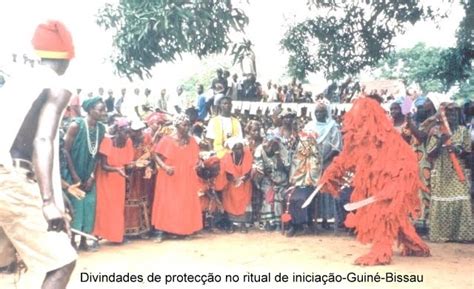 Against FGM in Guinea Bissau Contra MGF na Guiné Bissau O Fanado