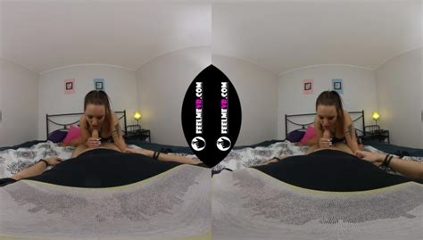 Lola Ash Sexy Milf Virtual Reality Blowjob VR Porn Video VRPorn
