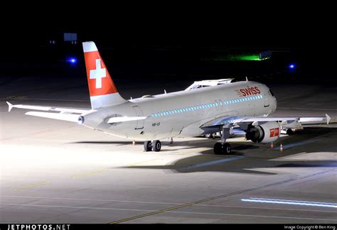 HB IJI Airbus A320 214 Swiss Ben King JetPhotos