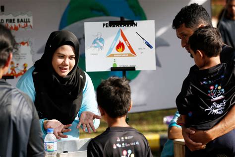 Runners Participated In National Geographic First Ever Earth Day Run