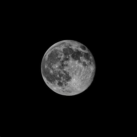 The moon (8th Jan 2023) : r/astrophotography