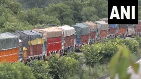 Watch Hundreds Of Vehicles Stranded As Jammu Srinagar National Highway