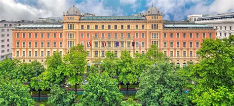 Bye Bye Vienna Kempinski Gruppe Zieht Sich Aus Dem Wiener Palais