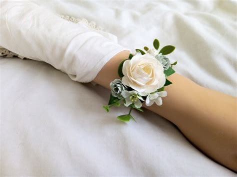 Sage Green Succulent Trailing Wrist Corsage Ubicaciondepersonas Cdmx