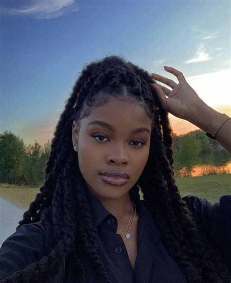 𝗠𝗘𝗟𝗔𝗡𝗜𝗡 🏾 On Twitter Braids Hair Beauty