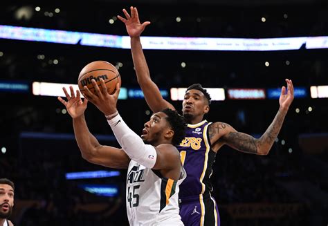 Ranking Utah Jazz Star Donovan Mitchell Among Shooting Guards At Asb