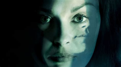 ‎bug 2006 Directed By William Friedkin • Reviews Film Cast