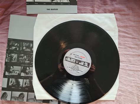 Beatles Let It Be Naked LP Stereo 7 Mono Vinylkoll