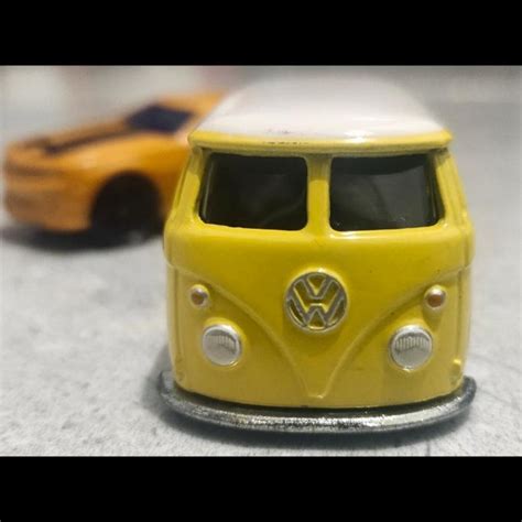 Jual Hot Wheels Premium Volkswagen T1 Panel Bus Cargo Carriers Moon Loose Shopee Indonesia