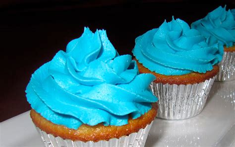 Naked Cake Andares Cupcakes Buttercream