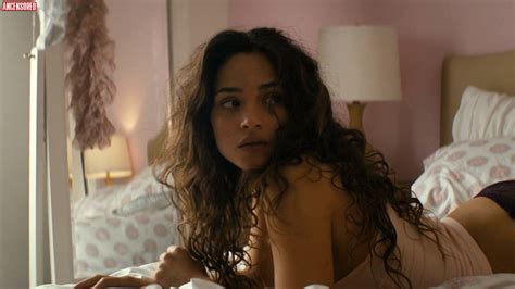 Adria Arjona Nuda Anni In True Detective